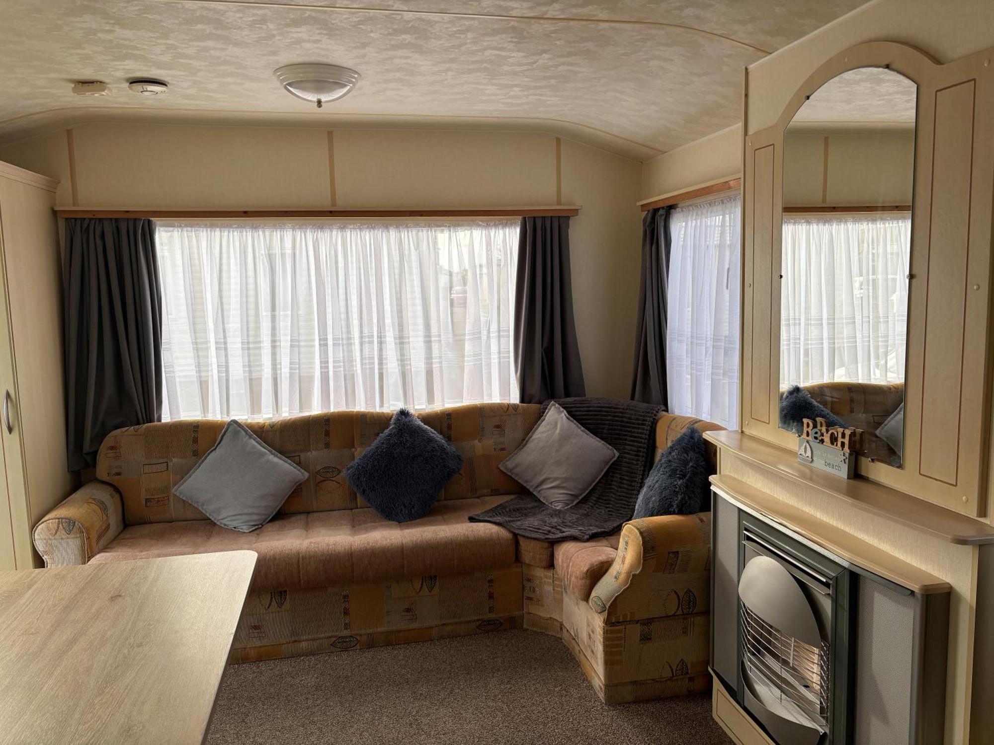 Lovely 2 Bedroom Static Caravan Brean Somerset Chalet *